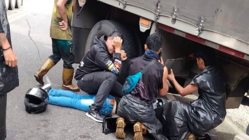 Motociclista murió en accidente entre Cajamarca e Ibagué