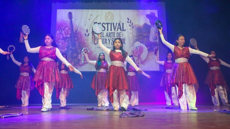 Música, danza y teatro unieron a comunidades religiosas en Ibagué