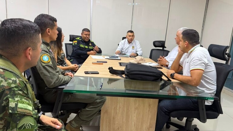 Ofrecen recompensa de hasta $25 millones por amenazas contra policías y militares en Ibagué