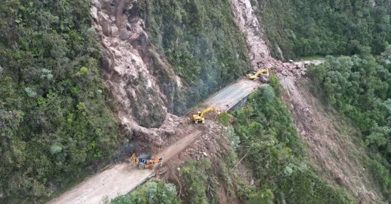Reabren parcialmente la vía Fresno-Manizales