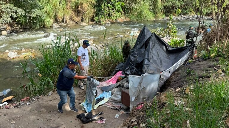 Retiran nueve cambuches y recuperan espacios en el sur de Ibagué