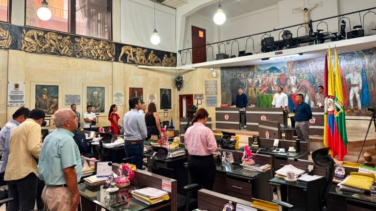 Avanza en el Concejo la reforma institucional propuesta por la Alcaldía