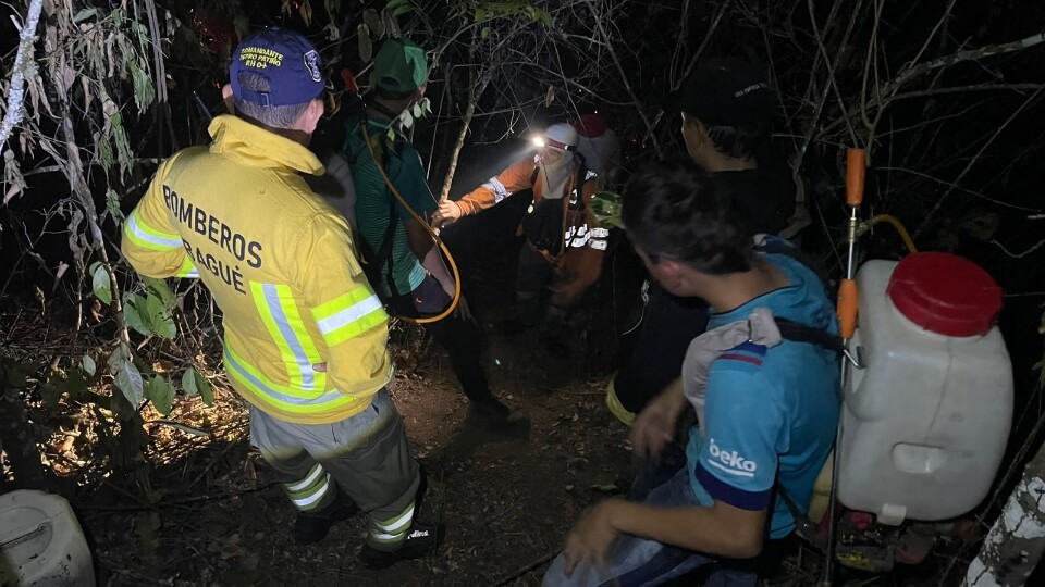 Bomberos de Ibagué extienden su apoyo a municipios por incendios forestales