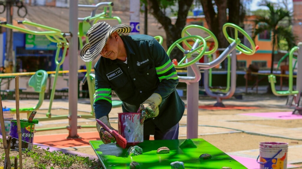 El Salado estrena parque tras jornada de recuperación y embellecimiento