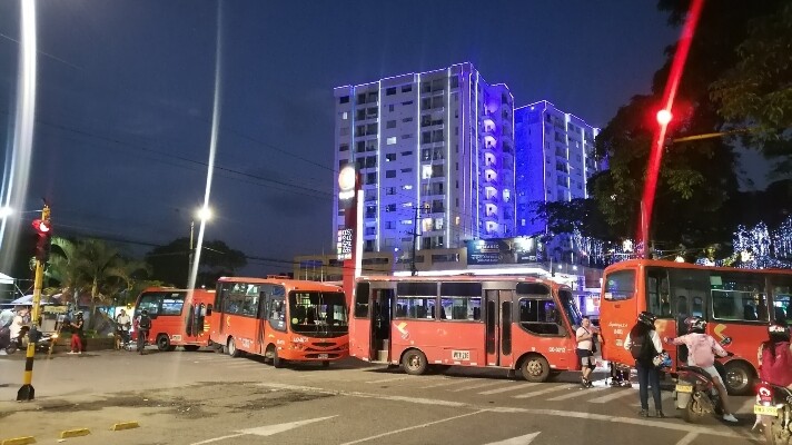 Cuatro gremios del transporte de Ibagué se unen y analizan un paro