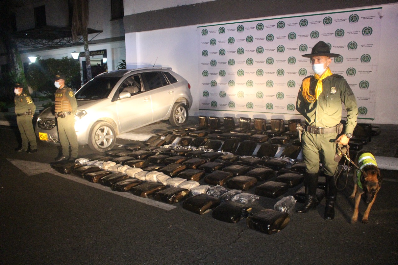 Incautan 500 kilos de marihuana que serían distribuidos durante las fiestas en Ibagué