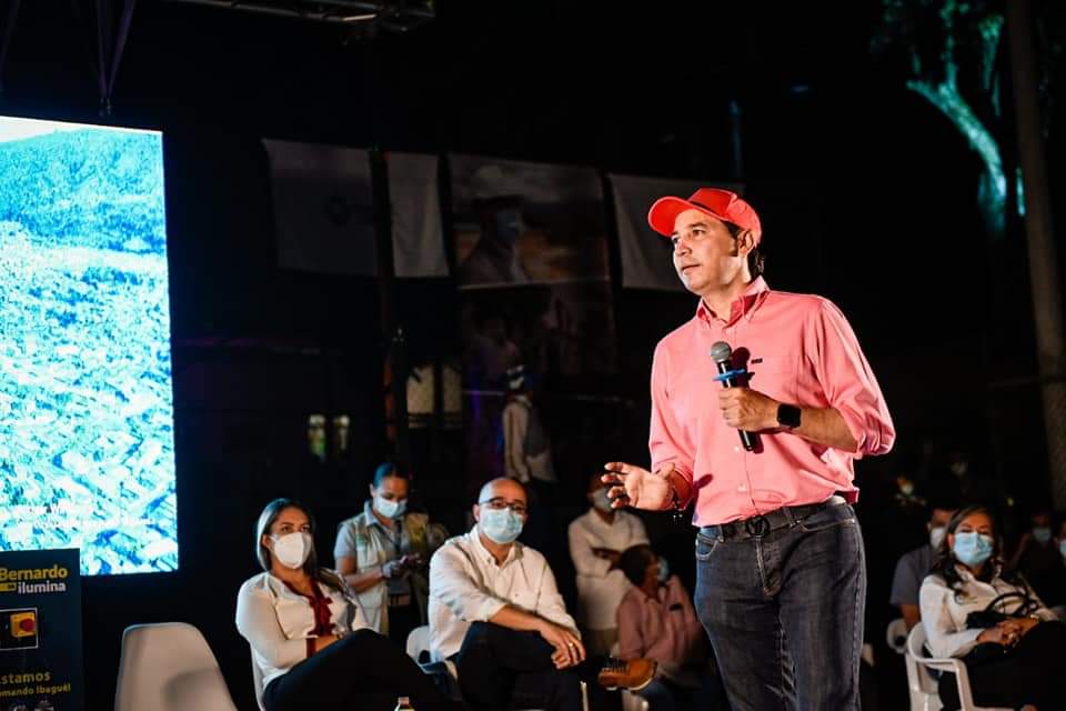 Inician obras por $1.800 millones para el alumbrado público en la vía a San Bernardo