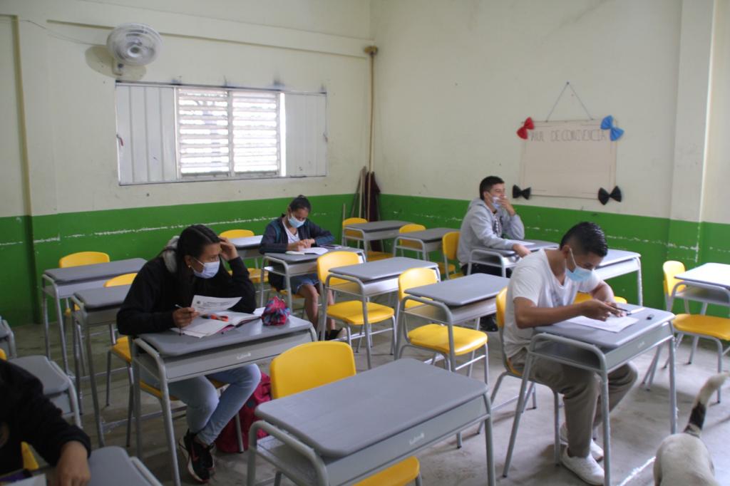 Invierten $655 millones de pesos en infraestructura educativa en Venadillo