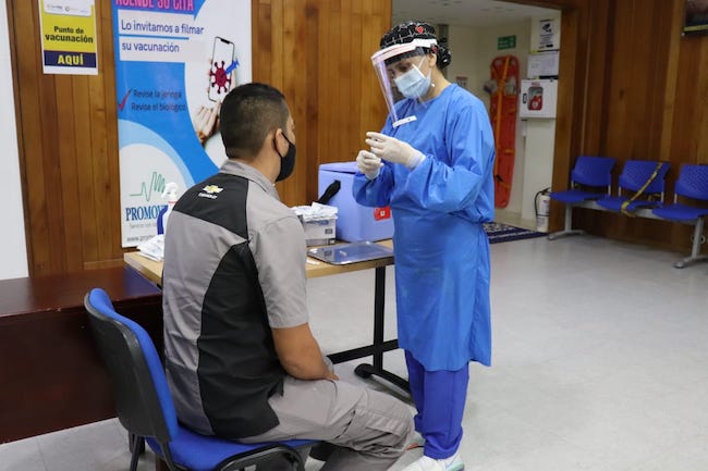 Cámara de Comercio de Ibagué, punto de vacunación para empresarios