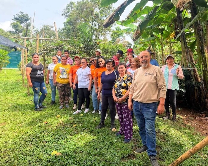 Seguimiento fortalece los proyectos productivos de las mujeres