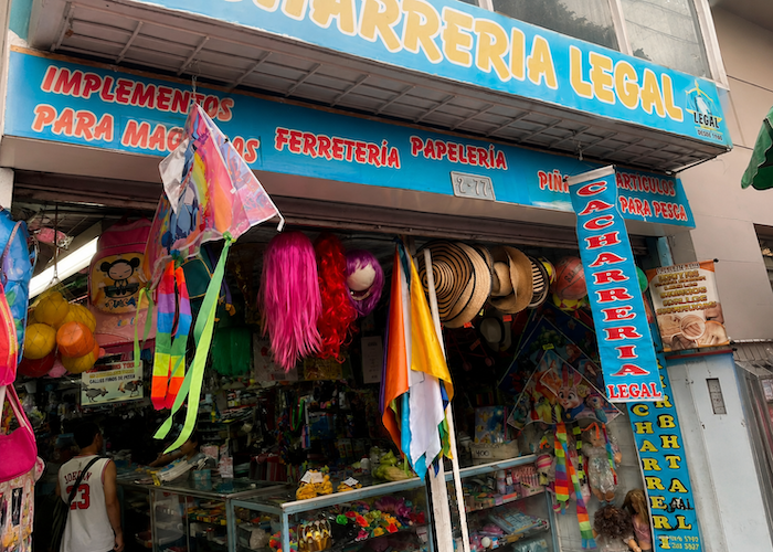 La Cacharrería La Legal: el anaquel donde se venden recuerdos