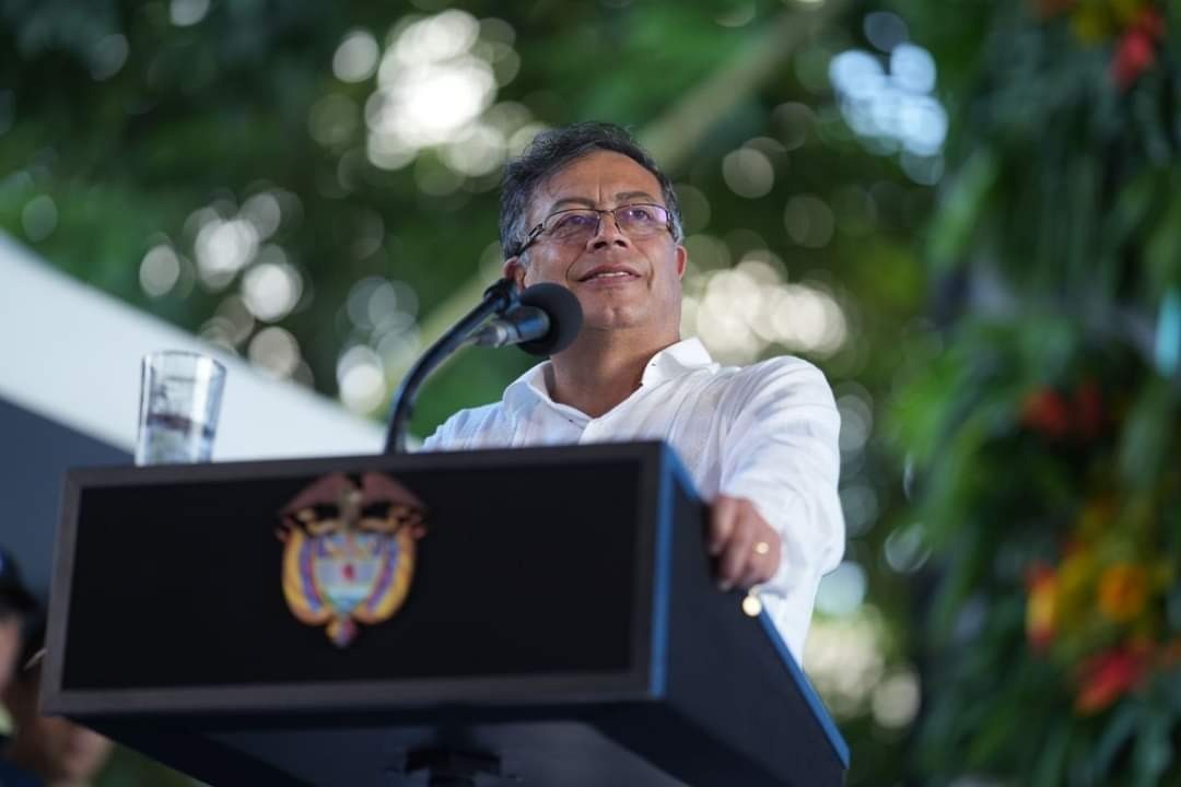 La salud no puede ser un mercado: presidente Petro