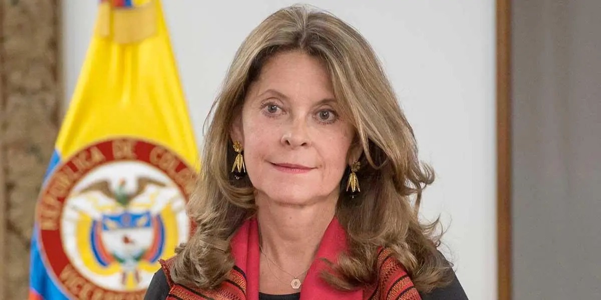 Vicepresidenta asume la cancillería de la República