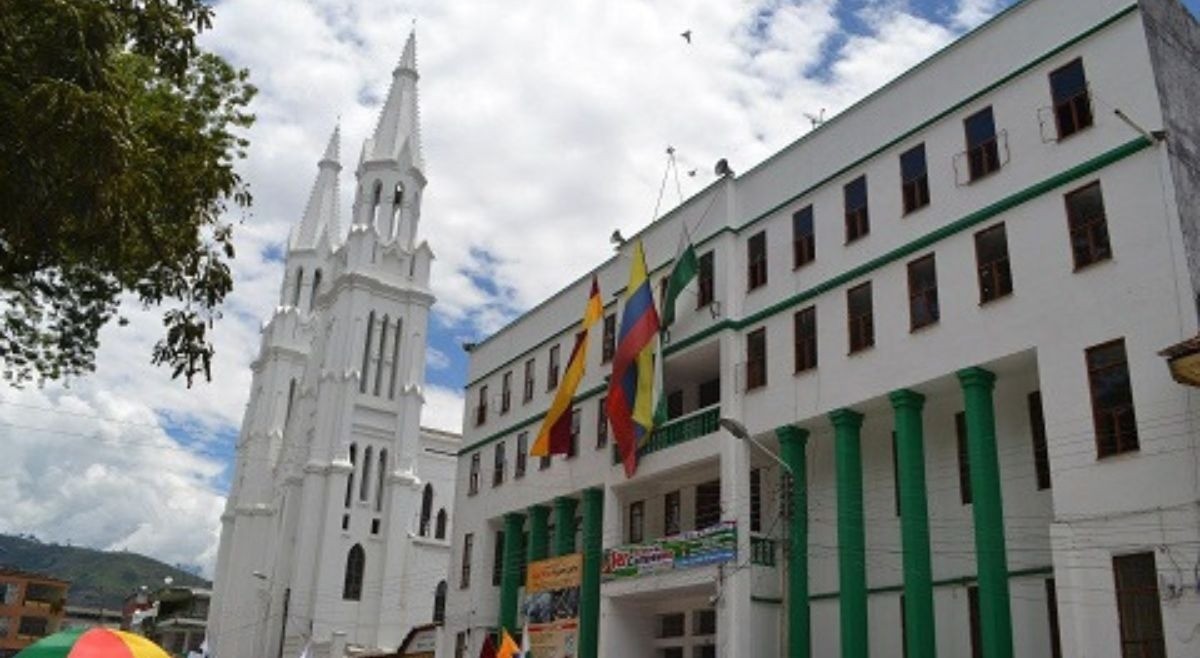 Amenazas hacen renunciar a coordinador de víctimas del Líbano