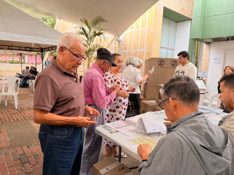 Lino Varón: 74 años ayudando a elegir en democracia
