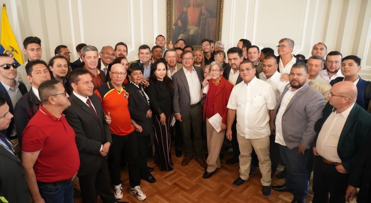 Los tenderos serán los delegados del presidente Petro en Cámaras de Comercio