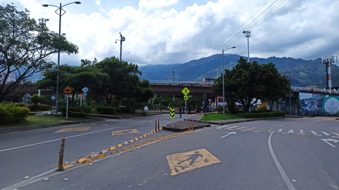 Manifestantes se tomaron la glorieta de la calle 80 en Ibagué