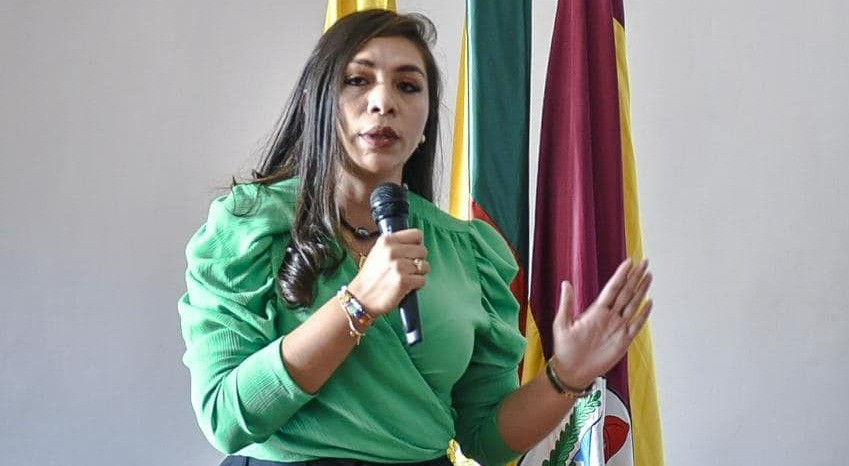 Secretaria de Salud también continuará en la administración de Johana Aranda