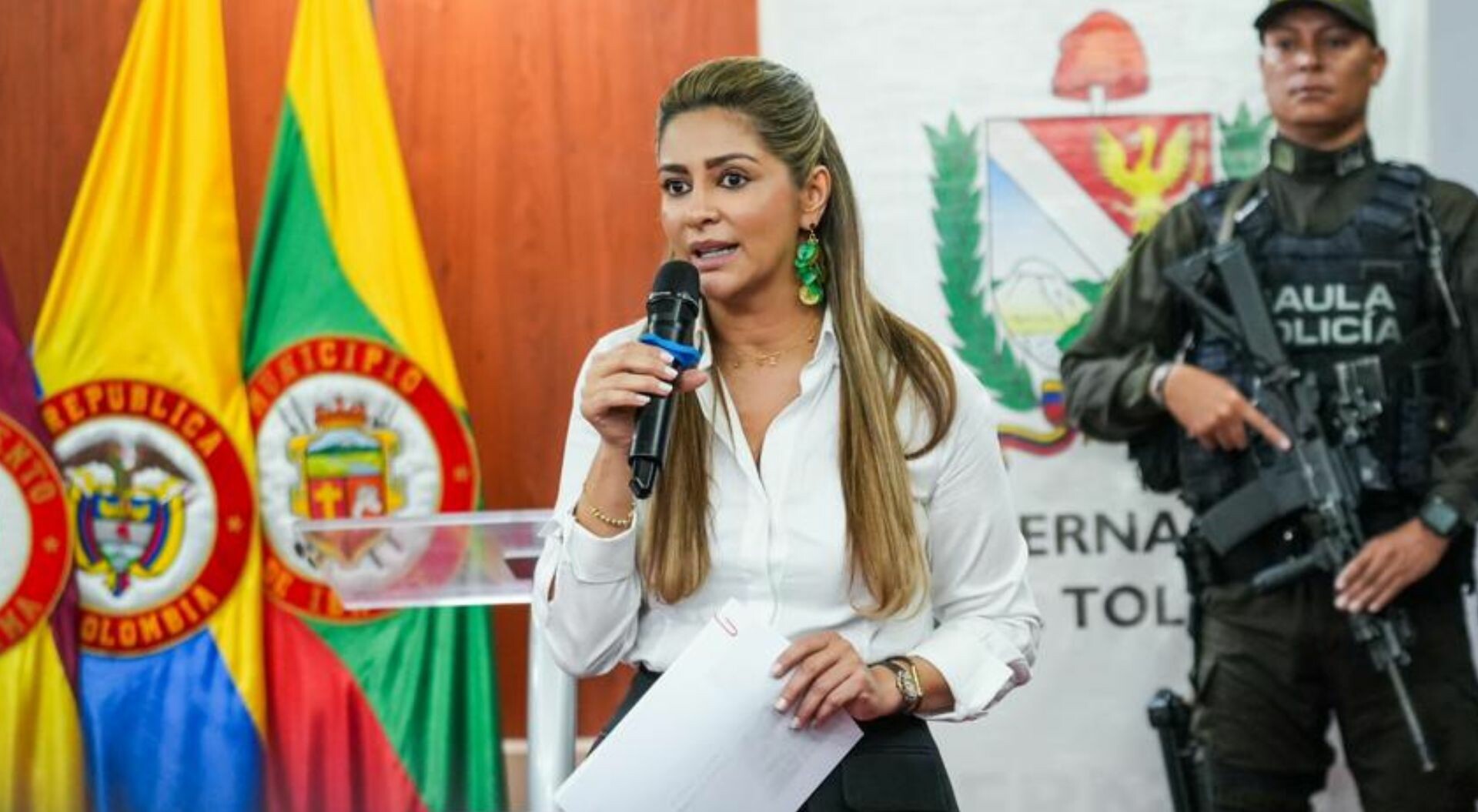 Matiz propuso que los gobernadores puedan negociar procesos de paz