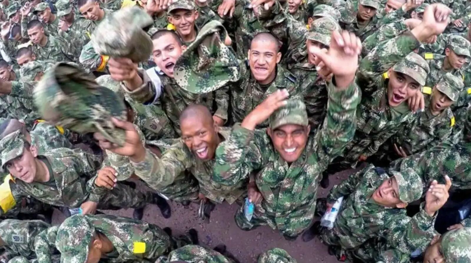 Militares y auxiliares de policías recibirán salario mínimo completo desde enero