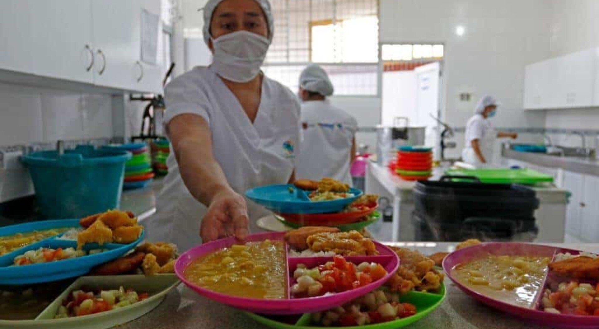 Ministerio de Educación exige la reanudación del PAE en el Tolima | El ...