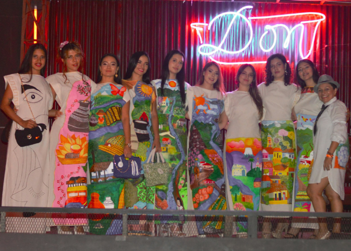 La creatividad de las mujeres del Tolima se tomó la pasarela