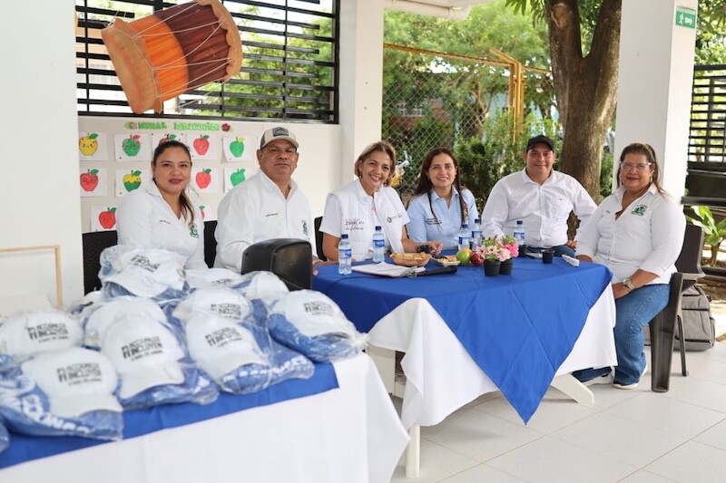 La Secretaría de la Mujer del Tolima fortalece su presencia en el territorio con jornada en Prado