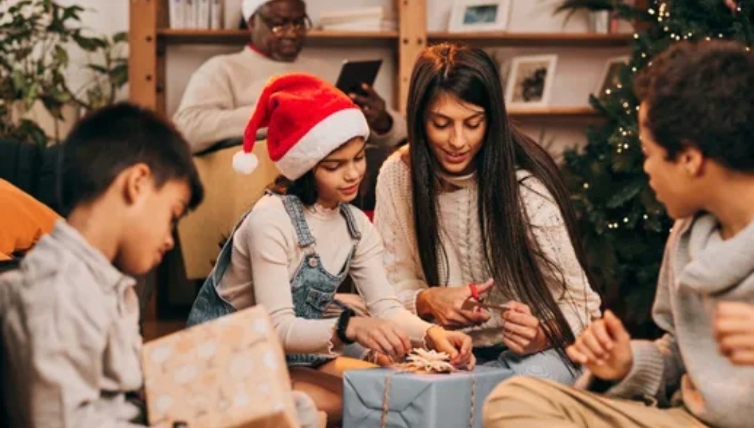 Inicia la campaña ‘Comparte con seguridad y regala con amor, cómprale al Tolima’