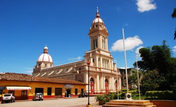 Niña fue abusada y embarazada por su padrasto en Chaparral