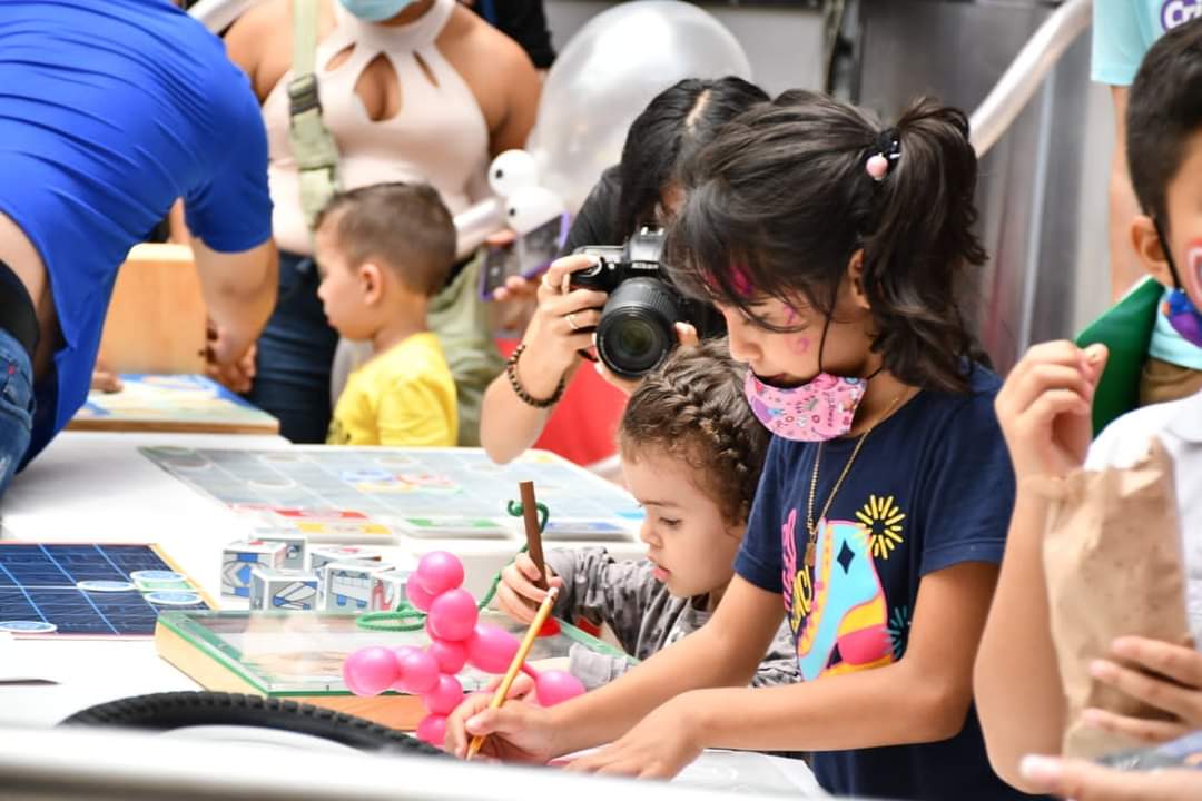 Niños y niñas hicieron parte del Festival de la Niñez