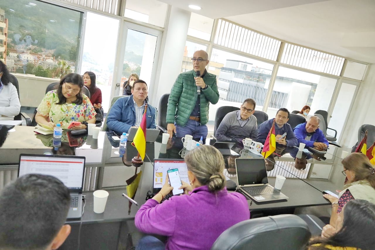 No es posible sacar ningún paciente de urgencia en Villahermosa debido al estado de las vías