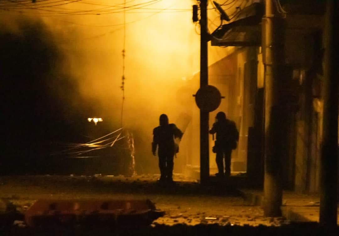 Noche de terror en Cajamarca: denuncian brutalidad policial contra manifestantes