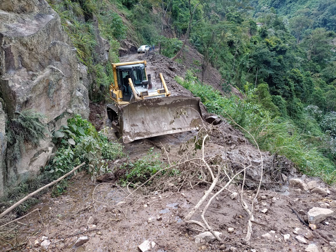 Nuevas emergencias viales por lluvias en el Tolima