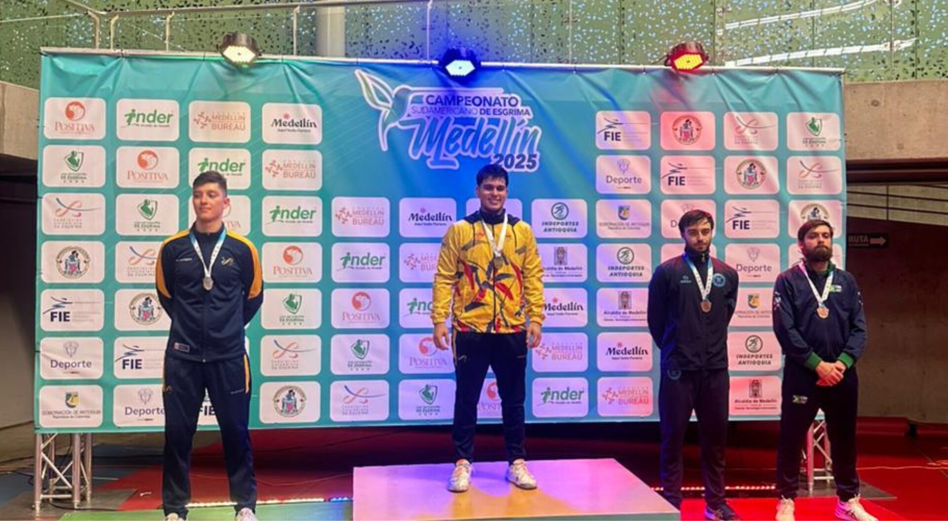 Oro para el Tolima en esgrima
