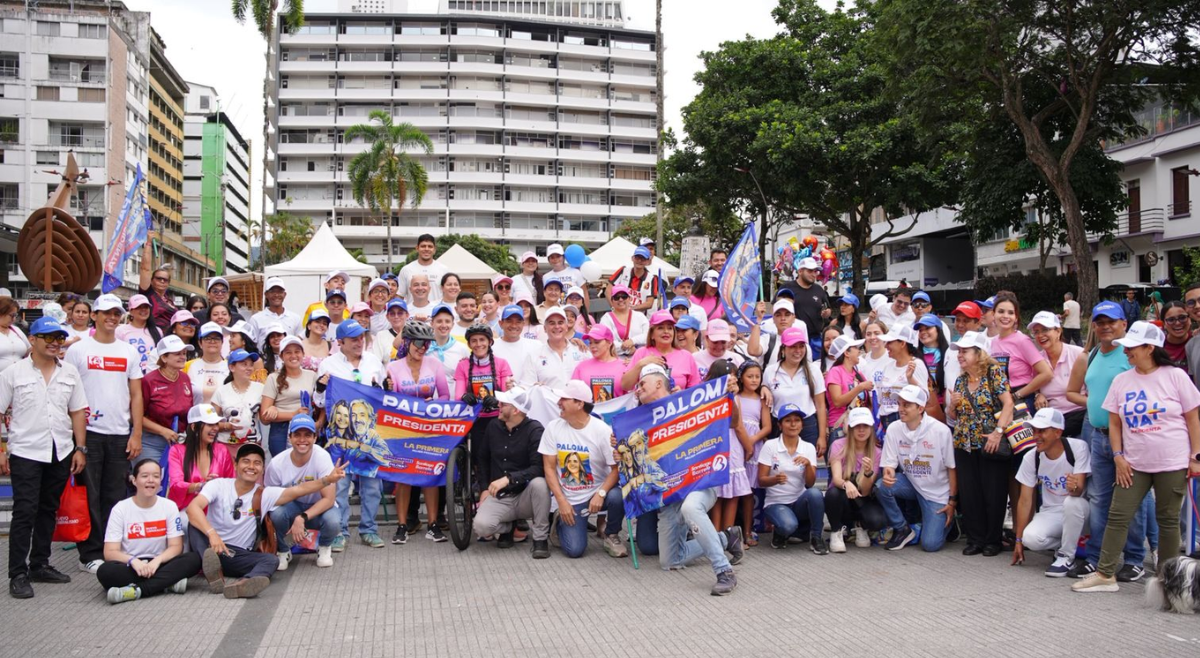 Óscar Barreto lideró masiva caravana por Paloma Valencia en Ibagué