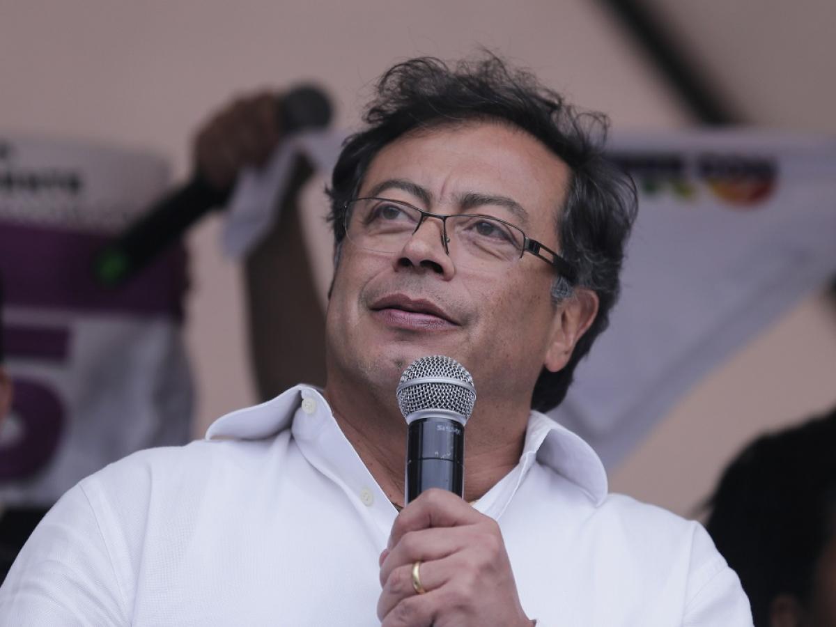 Otra encuesta y Petro sigue arriba