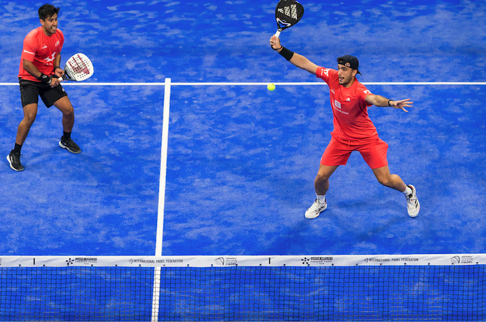 Por qué el pádel es el deporte perfecto para un estilo de vida activo