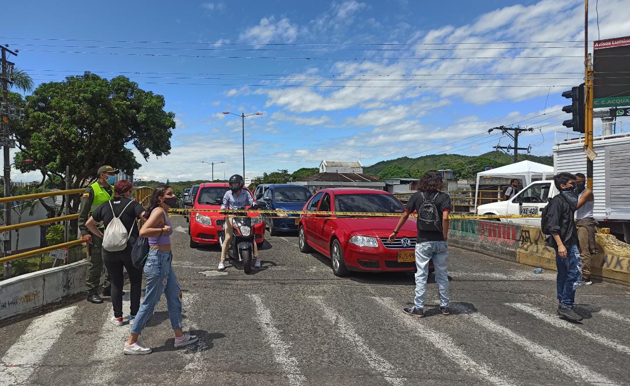 Pese a las advertencias de Hurtado, manifestantes bloquean la calle 60 de Ibagué