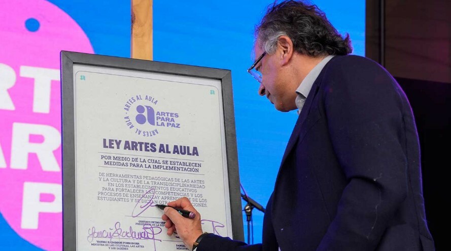‘Artes al Aula’, la nueva Ley que sancionó el presidente Petro