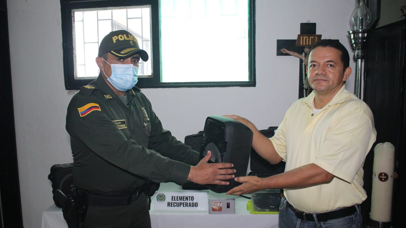 Policía recuperó elementos robados de una iglesia católica en Ibagué
