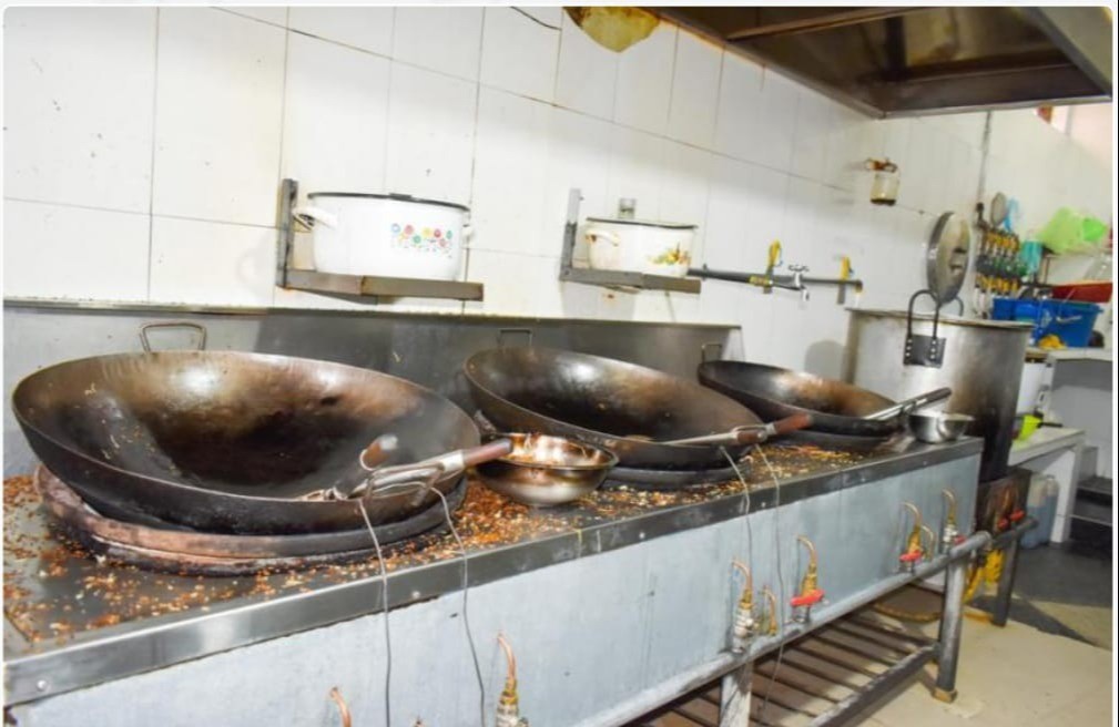 Por antihigiénico, sellan restaurante ubicado en el centro de Ibagué