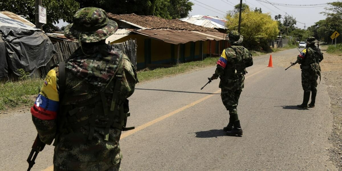 Por lo menos 300 disidentes de las Farc hacen presencia en Ataco