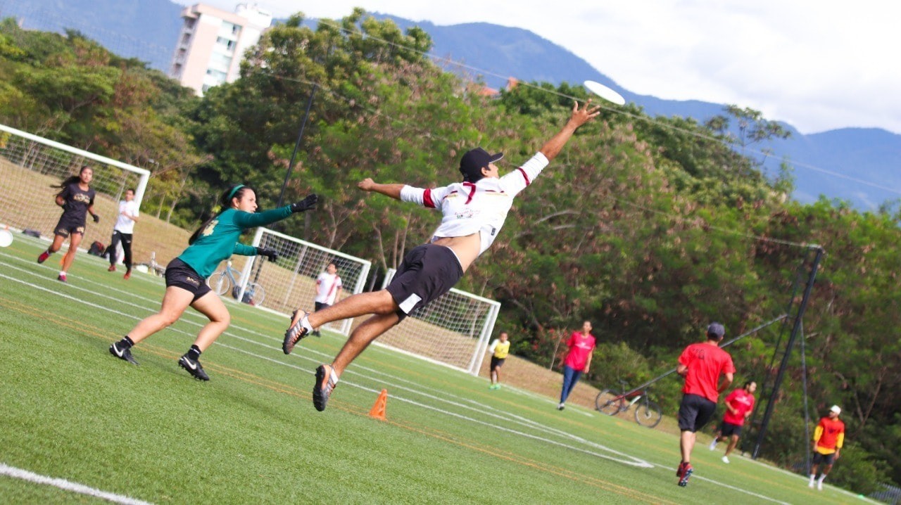 Prepárese para el Torneo Nacional Interligas de Ultimate en Ibagué