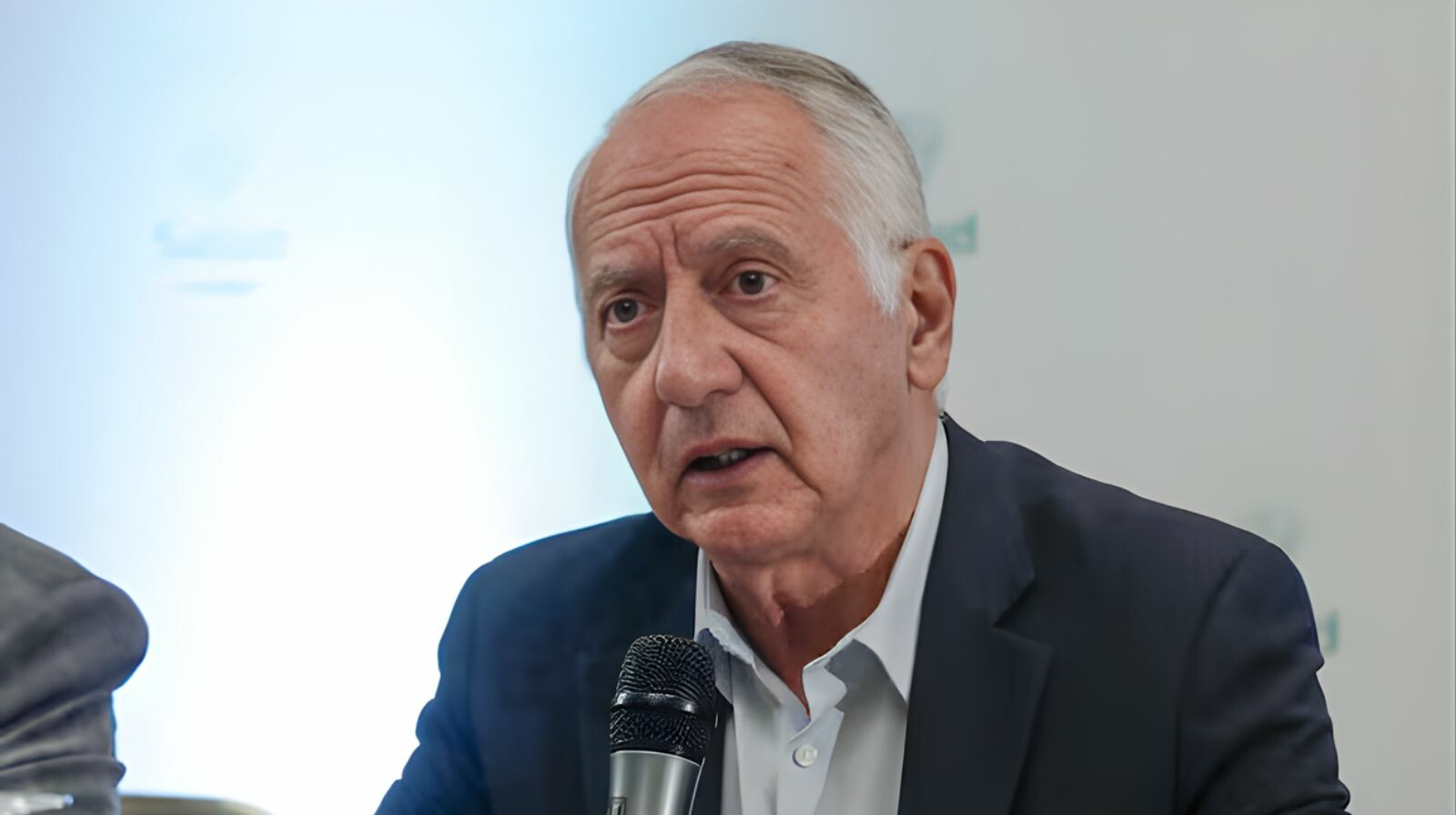 Procuraduría formula cargos al ministro de Salud por modelo del magisterio