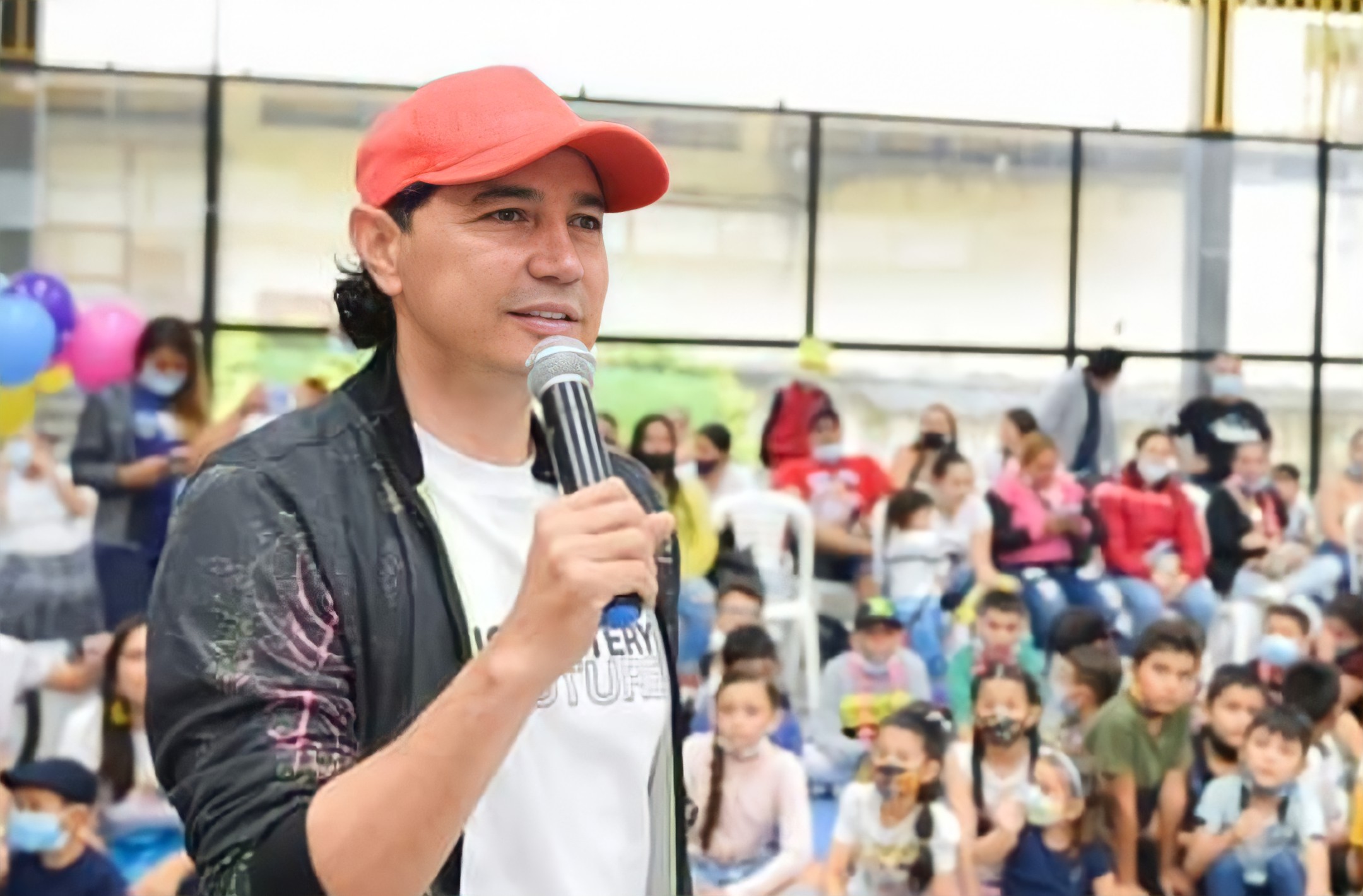 Procuraduría suspendió al alcalde Hurtado por participación en política