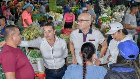 “Vamos a poner las plazas de mercado bonitas”: Jorge Bolívar candidato a la Alcaldía de Ibagué