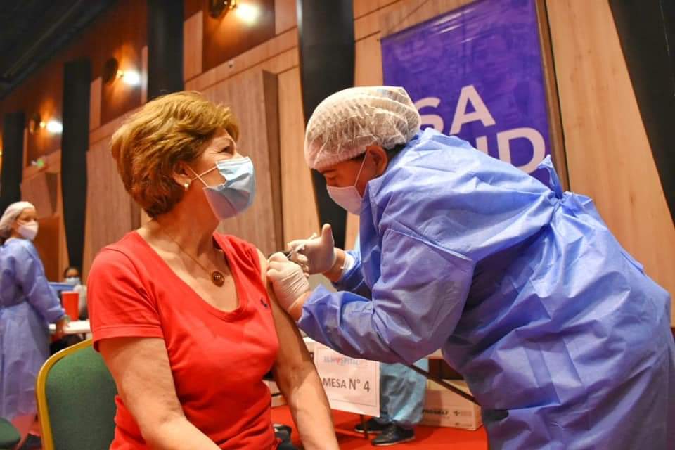 Puesto de vacunación en Gobernación del Tolima suspendido para este fin de semana