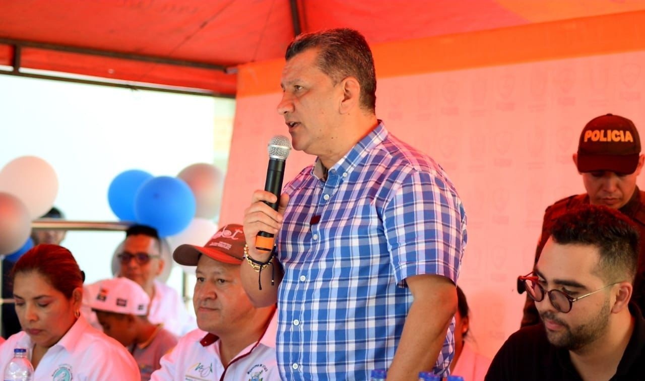 “Que hagan la paz y la cumplan”: mensaje directo del gobernador del Tolima a la disidencia de las FARC