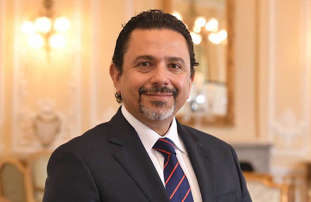 Renunció Alto Comisionado de Paz