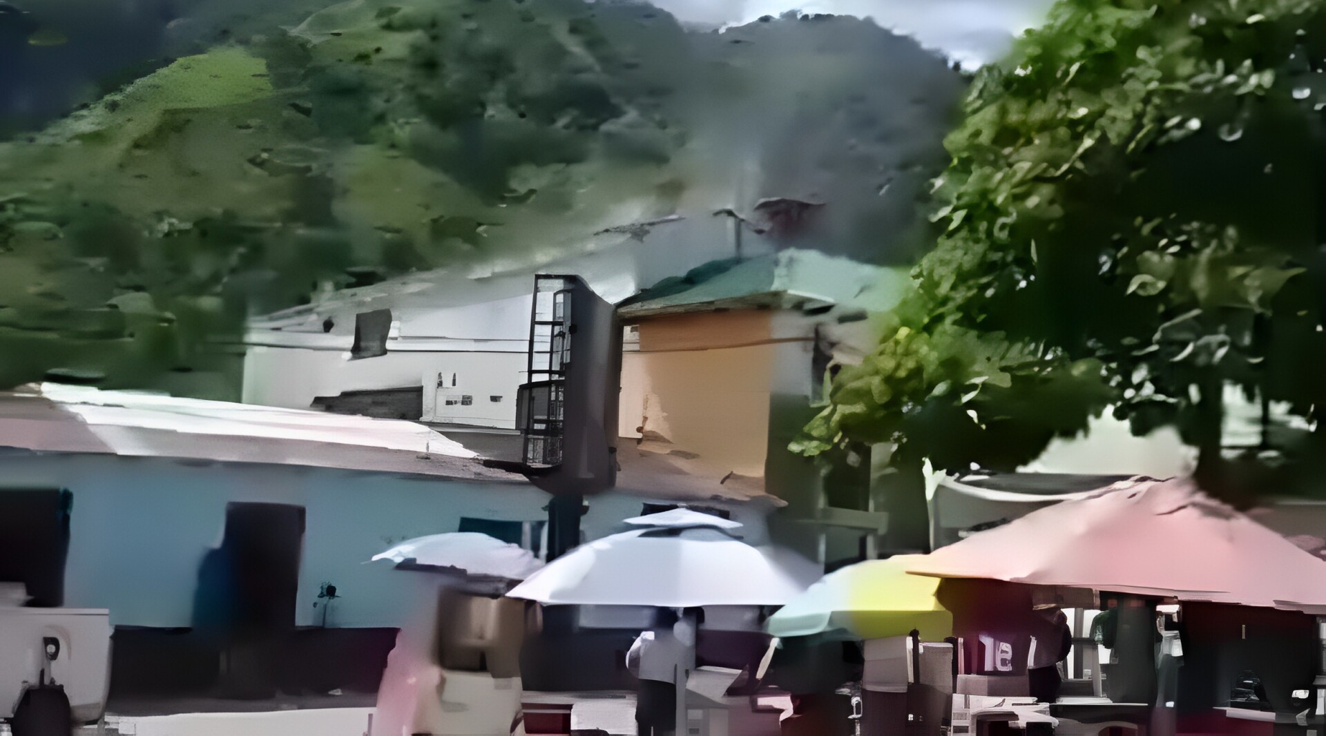 Atacan con dron explosivo la alcaldía de Rioblanco